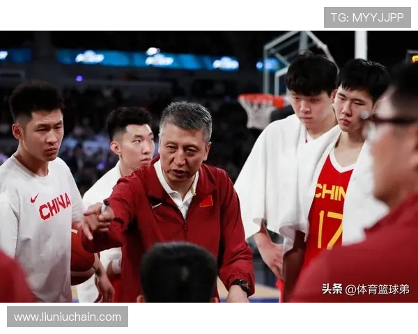 深圳篮球队实力引发热议球迷对球队表现的看法与争论